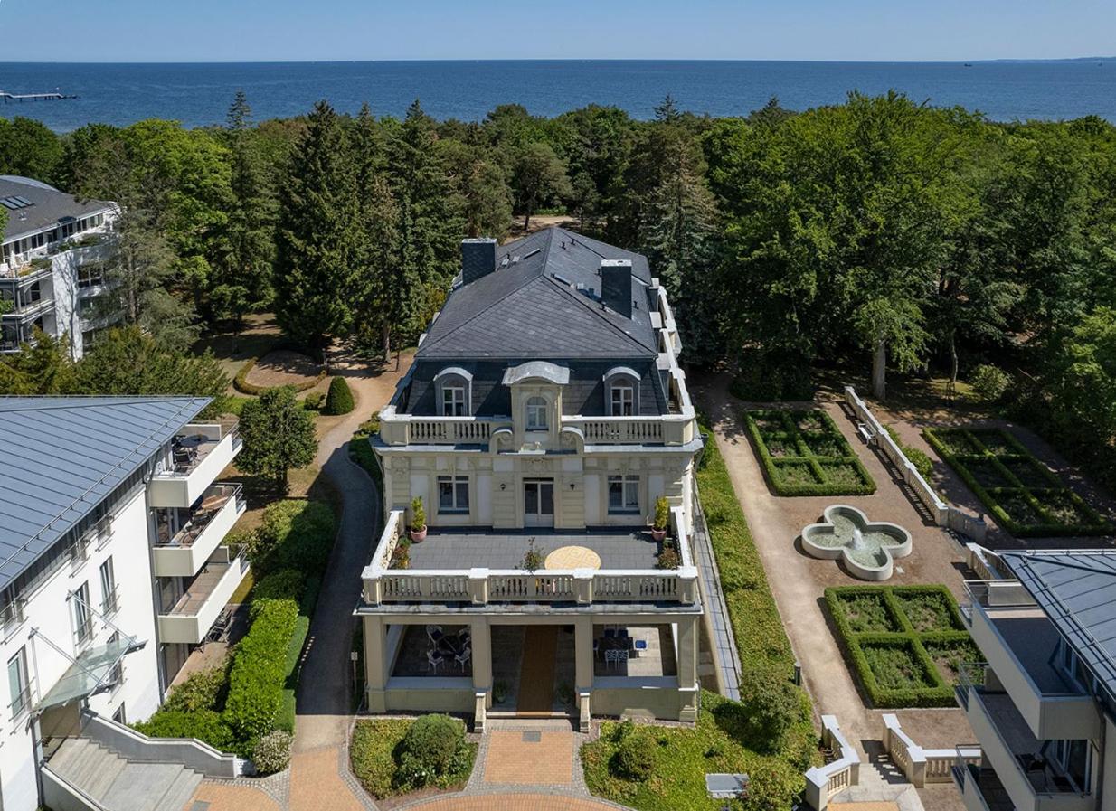 Villa Bleichroeder Heringsdorf  Buitenkant foto